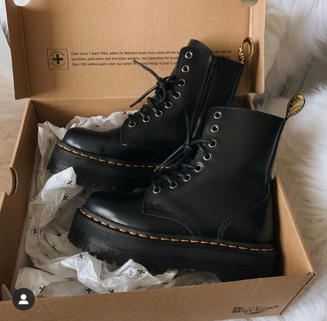 Dr Martens 1460 Bex boots